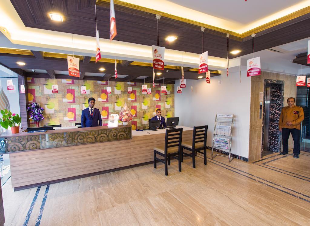 Plaza Hotel Trichy Tiruchirappalli Zimmer foto